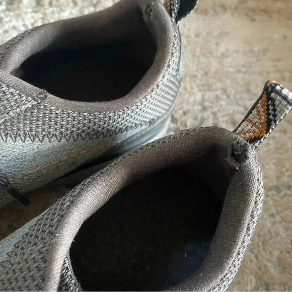 Chaco Kanarra Walking Hiking Outdoors Sneakers Gray Lace Up: 7A - Picture 10 of 13